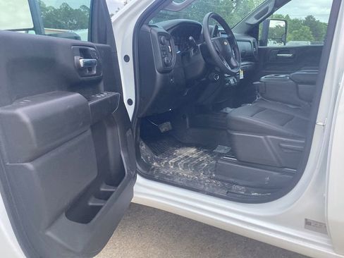 New 2026 Chevrolet Silverado 2500 W/T w/ WT Convenience Package AWD/4WD image 13