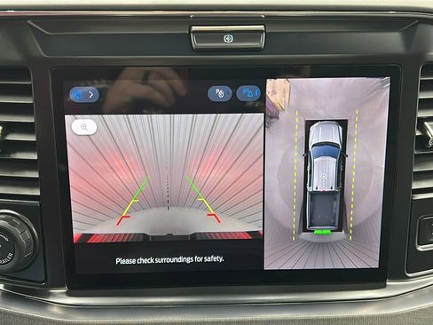 Used 2026 Ford F450 Platinum image 24