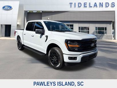 New 2026 Ford F150 XLT w/ XLT Black Appearance Package