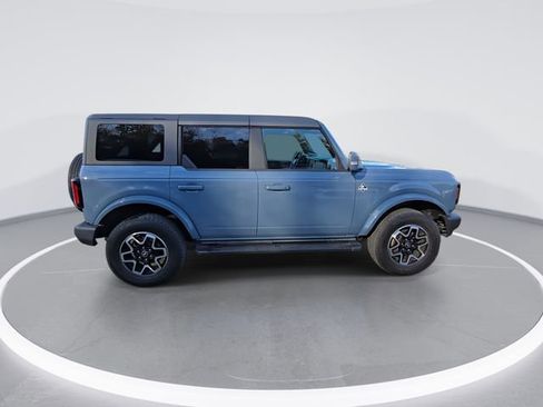 Used 2023 Ford Bronco Outer Banks image 9