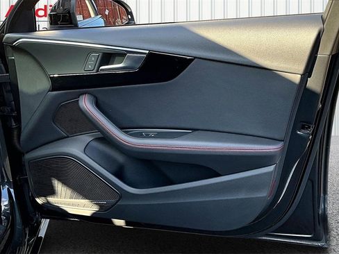 Used 2018 Audi A4 2.0T Premium Plus w/ Premium Plus Package image 28