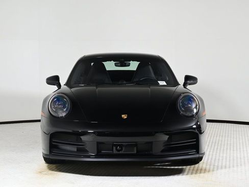 Used 2025 Porsche 911 Carrera w/ Sport Chrono Package image 9