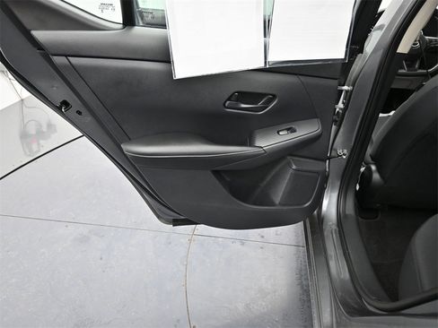 Used 2024 Nissan Sentra S image 14