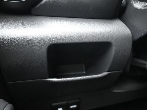 Used 2023 Nissan Kicks SR FWD image 27