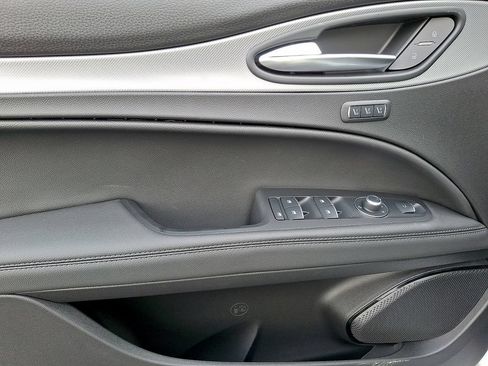 New 2026 Alfa Romeo Stelvio Sprint AWD/4WD image 7
