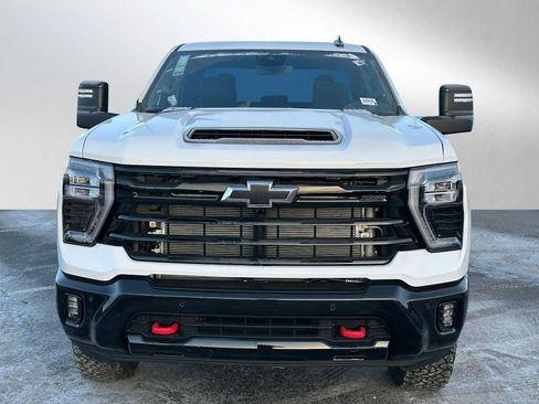 New 2026 Chevrolet Silverado 2500 LT w/ Trail Boss Package AWD/4WD image 8