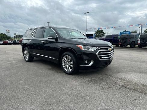 Used 2018 Chevrolet Traverse High Country AWD/4WD image 7