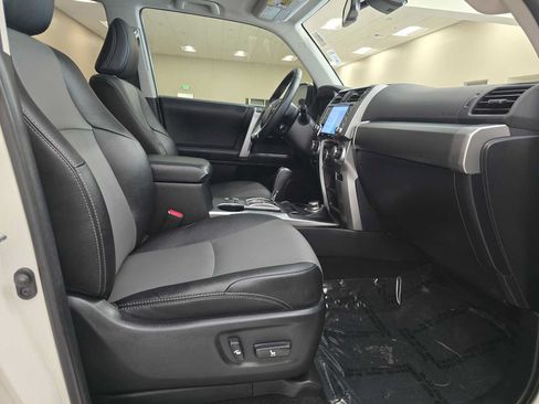 Certified 2023 Toyota 4Runner SR5 Premium w/ Moonroof Package AWD/4WD image 29