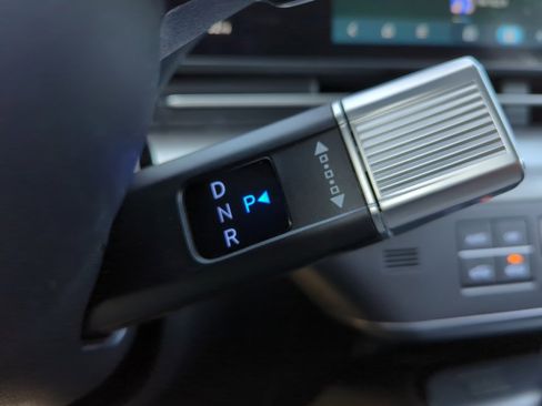 Certified 2025 Hyundai Kona Limited image 13