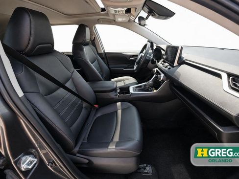 Used 2024 Toyota RAV4 XLE Premium FWD image 14