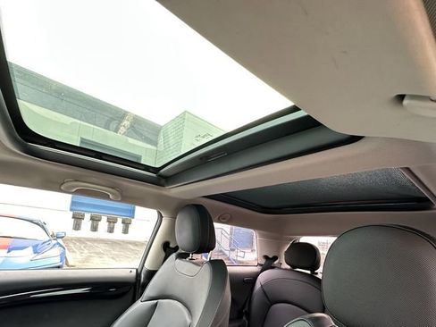 Used 2017 MINI Cooper S image 26