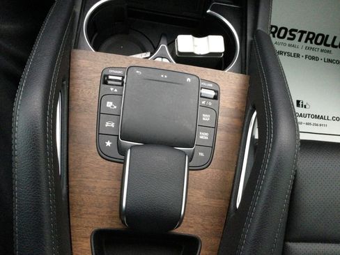 Used 2021 Mercedes-Benz GLE 450 4MATIC image 14