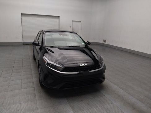 Used 2024 Kia Forte LXS image 14