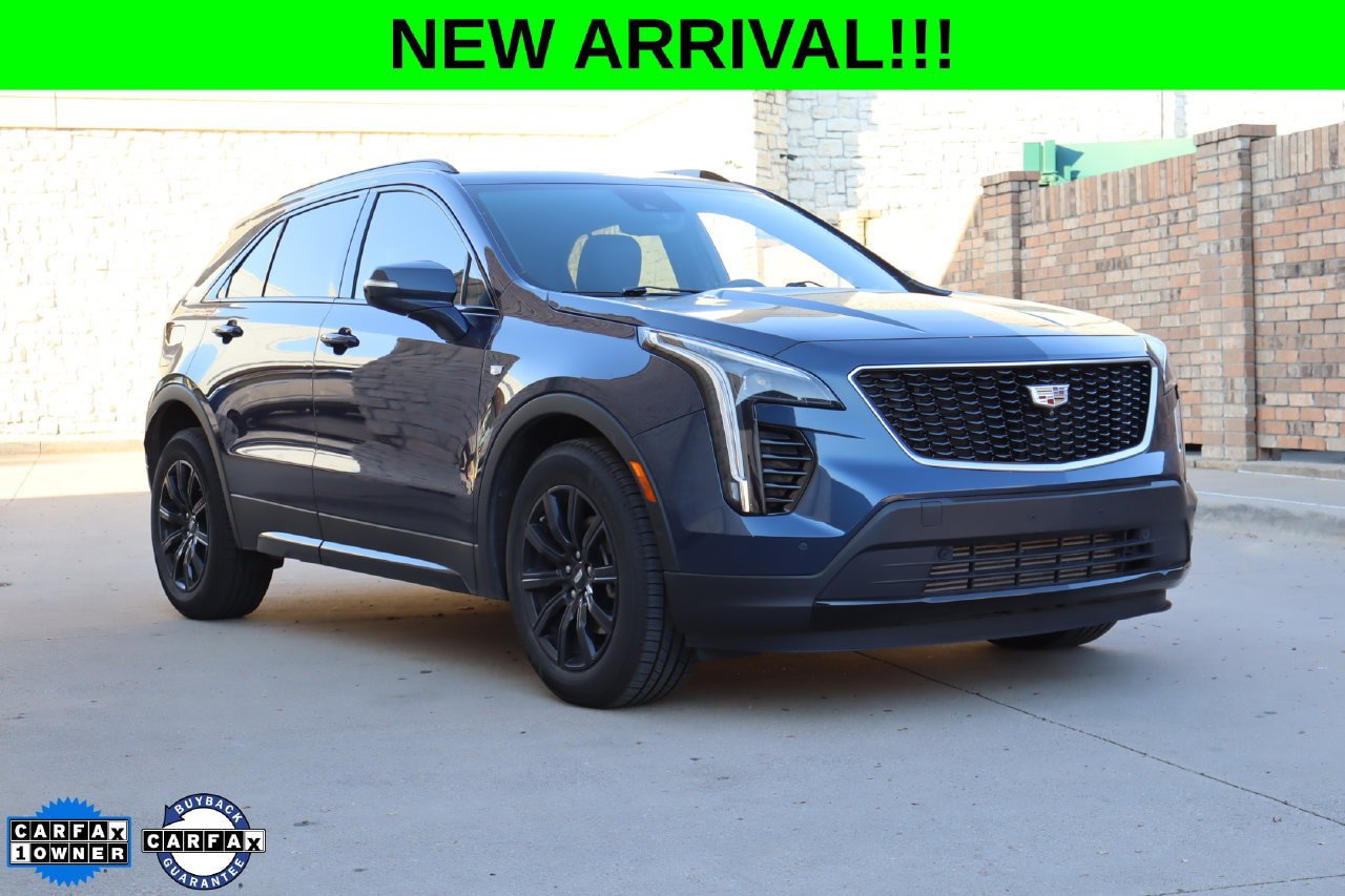 Used 2022 Cadillac XT4 Sport FWD image 1