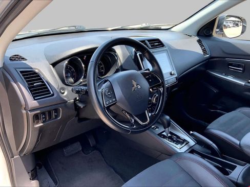 Used 2025 Mitsubishi Outlander Sport SE AWD/4WD image 18
