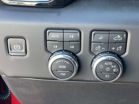 New 2026 GMC Sierra 1500 AT4 image 18