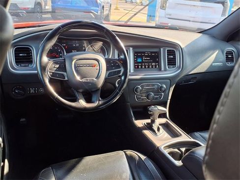 Used 2020 Dodge Charger SXT w/ Leather Interior Group image 6