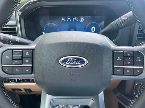 New 2025 Ford F350 Lariat w/ Lariat Ultimate Package AWD/4WD image 22