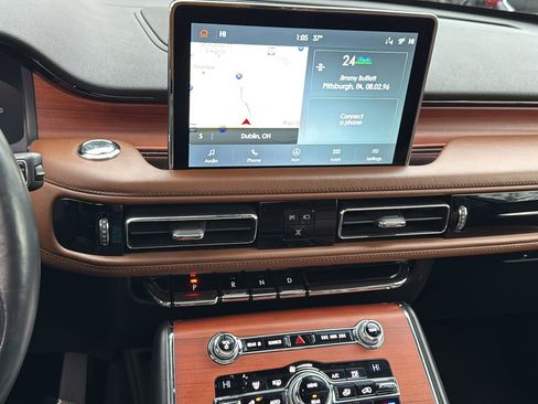 Used 2020 Lincoln Aviator Reserve w/ Equipment Group 201A image 18