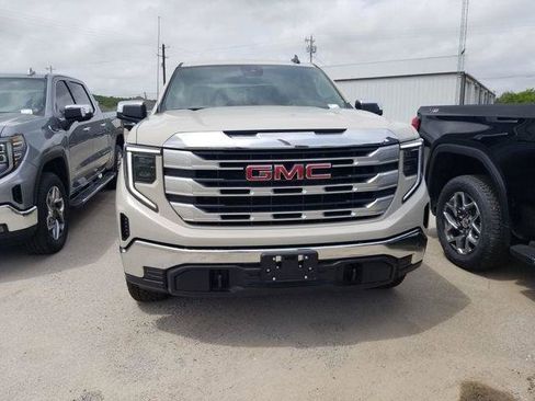 New 2026 GMC Sierra 1500 SLE AWD/4WD image 7