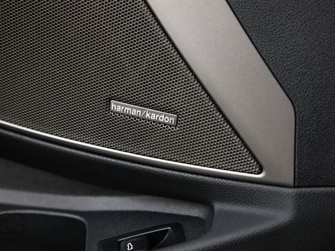 Used 2023 BMW M3 Sedan w/ Executive Package image 48