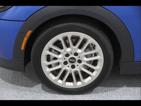 Used 2026 MINI Cooper S FWD image 23