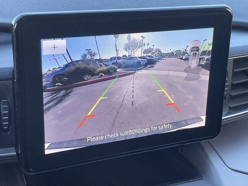 Used 2021 Ford Explorer XLT w/ Equipment Group 202A image 27