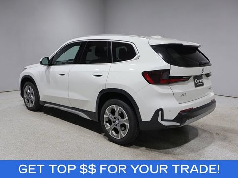 Used 2025 BMW X1 xDrive28i AWD/4WD image 4