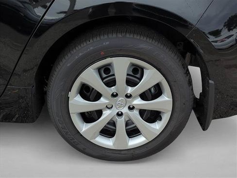 Used 2026 Toyota Corolla LE FWD image 9