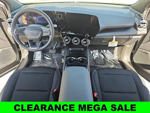 New 2025 Chevrolet Blazer EV LT w/ Midnight/Sport Edition image 9