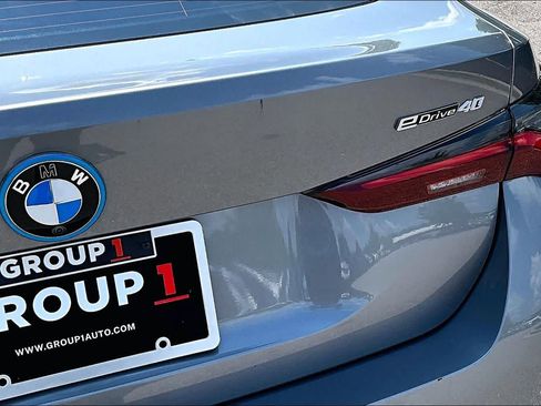 Used 2024 BMW i4 eDrive40 w/ Premium Package RWD image 9