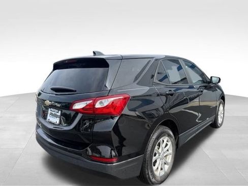 Certified 2020 Chevrolet Equinox LS w/ LS Convenience Package FWD image 13