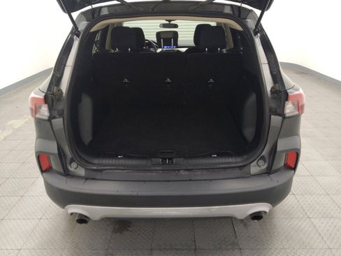 Used 2020 Ford Escape SE FWD image 29