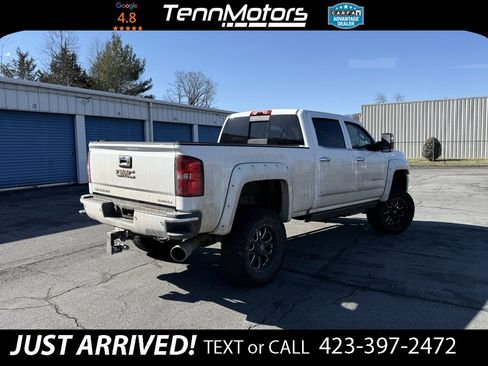 Used 2016 GMC Sierra 2500 Denali w/ Duramax Plus Package image 5