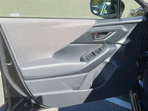 Certified 2024 Subaru Crosstrek 2.0i Premium image 10