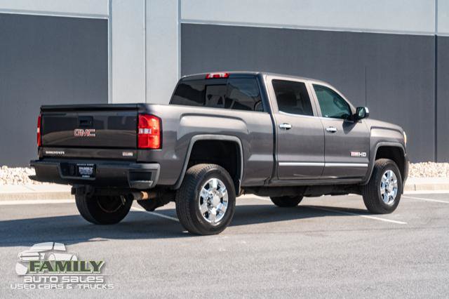Used 2016 GMC Sierra 2500 SLT w/ All-Terrain HD Package AWD/4WD image 8