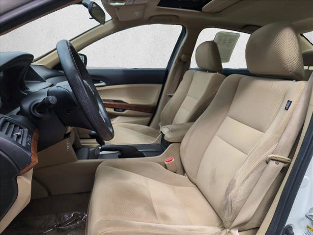 Used 2011 Honda Accord EX image 10