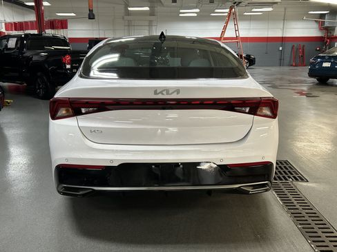 Used 2024 Kia K5 EX w/ EX Premium Package FWD image 10