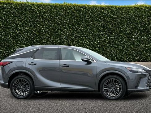 New 2026 Lexus RX 450h AWD image 4