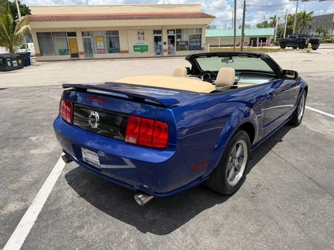 Used 2005 Ford Mustang GT RWD image 34