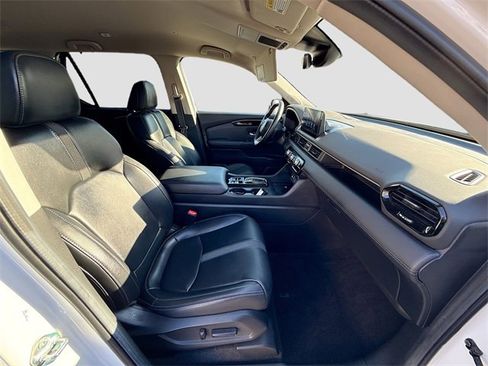 Used 2024 Honda Pilot EX-L image 32