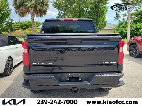 Used 2025 Chevrolet Silverado 1500 Custom RWD image 5