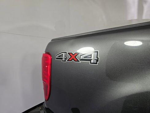 Used 2019 Ford Ranger XLT image 16