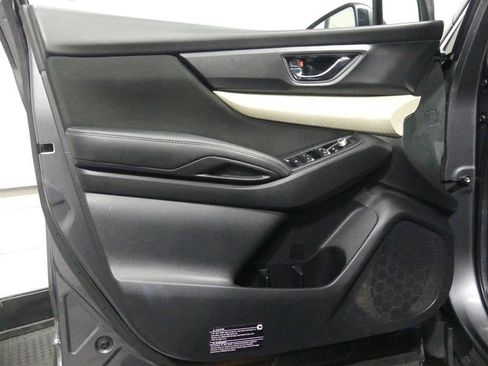 Used 2020 Subaru Ascent Premium w/ Convenience Package image 18