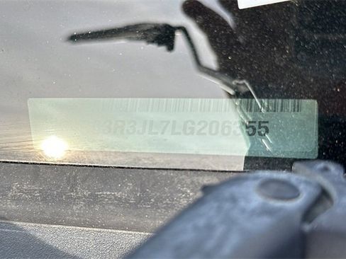 Certified 2020 RAM 3500 Laramie image 29