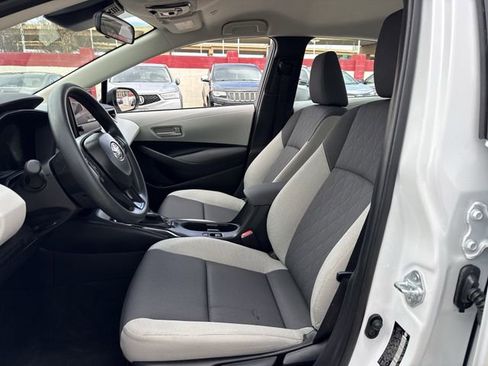 Used 2026 Toyota Corolla LE image 24
