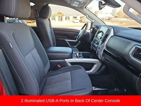Used 2021 Nissan Titan SV w/ SV Convenience Package image 22
