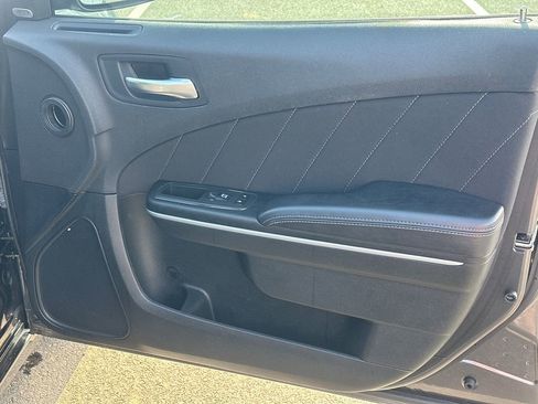Used 2023 Dodge Charger SXT image 14
