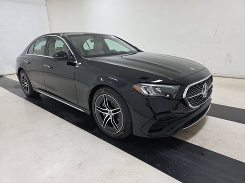 Used 2025 Mercedes-Benz E 450 4MATIC Sedan w/ Winter Package image 3