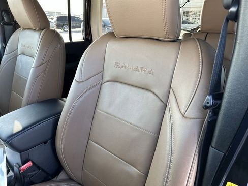 Used 2021 Jeep Wrangler Unlimited Sahara image 11